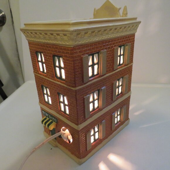 Vintage Department 56 Original Snow Village "Toy Shop" #5073-3,1986-1990 Retired - Picture 3 of 16